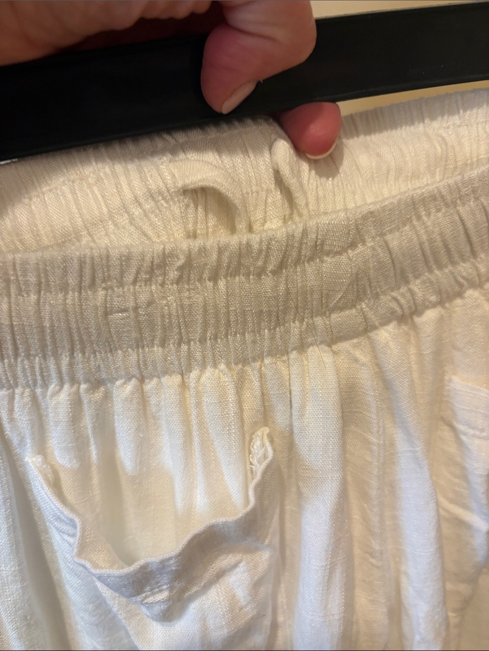 Princess Polly White Wide-Leg Flowy pants - Picture 4 of 6